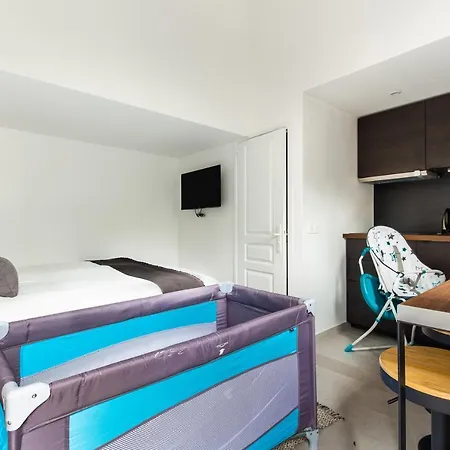 Villa Dne Villa: Disney-paris House With Pool And 6 En-suite Bedrooms