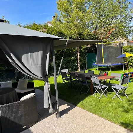 Dne Villa: Disney-paris House With Pool And 6 En-suite Bedrooms